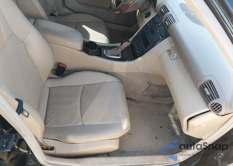 2002 Mercedes-Benz C 320 из США, поврежденный, VIN WDBRF64J82F223770